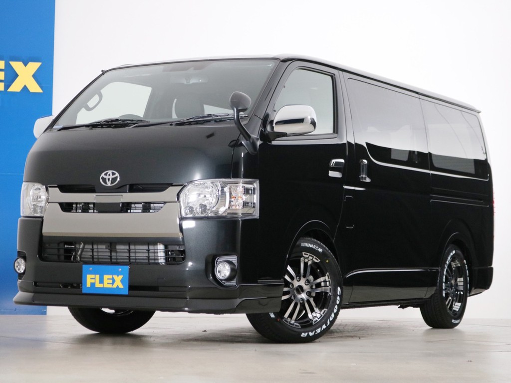 新車未登録　ハイエースバン　Ｓ－ＧＬ　特別仕様車ダークプライムⅡ　ガソリン２ＷＤ　５人乗り４ナンバー登録　床張りカスタムＰＫＧ！