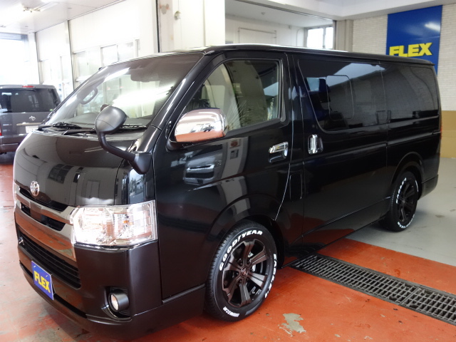新車ハイエースＶダークプライムⅡナビパッケージ完成致しました！！店頭在庫車、即納車可能になります！！