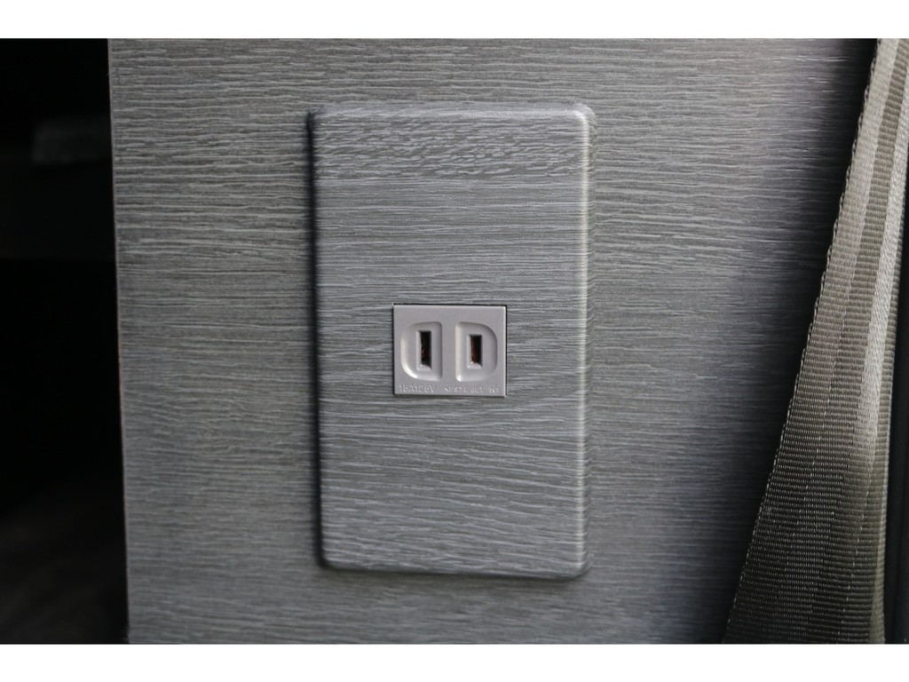 ベット家具には嬉しいＡＣ１００電源☆