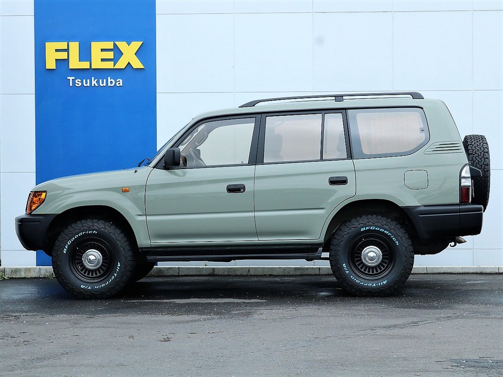 乗り降りもしやすいのでファミリーカーにも持って来いです！