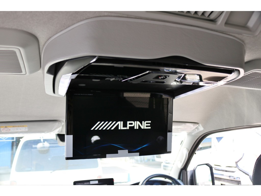 ALPINE12.8インチ大型フリップダウンモニター！プラズマクラスター付きです！