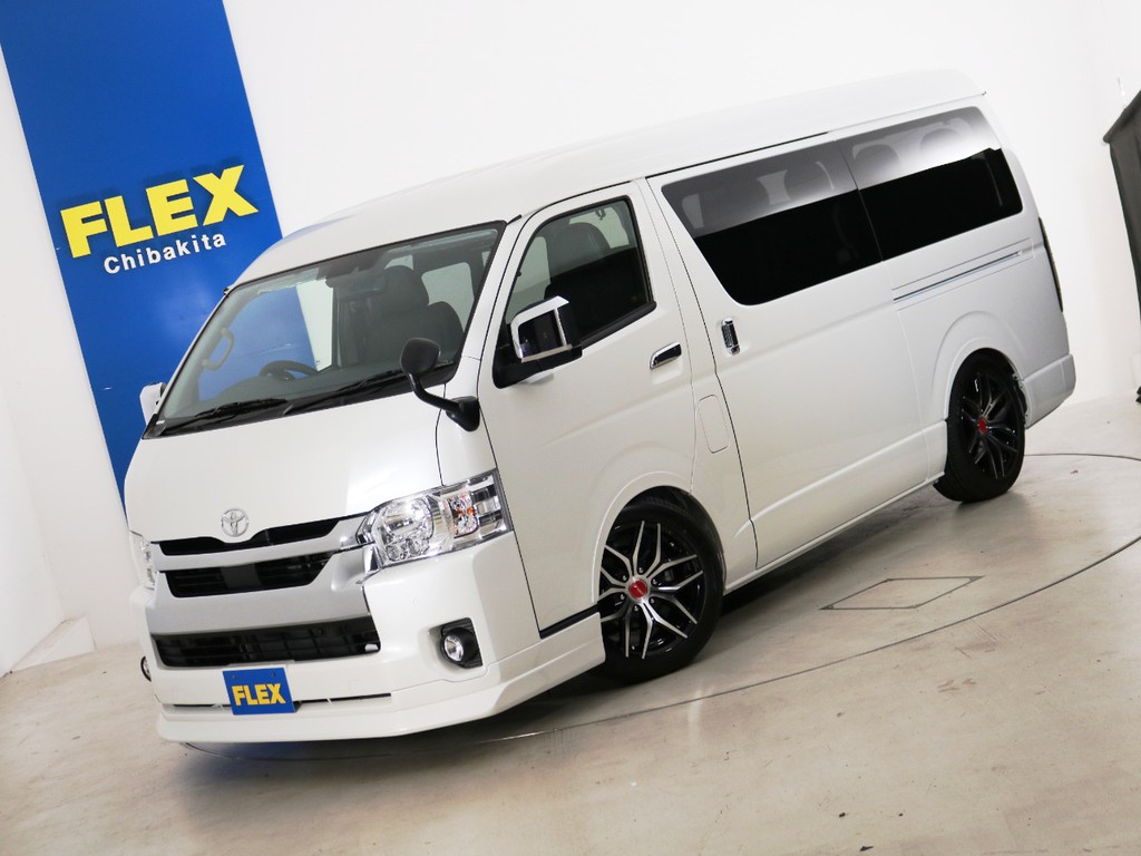新車未登録　ハイエースワゴンＧＬ　一部改良後　【新型】　ガソリン２ＷＤ　１０人乗り３ナンバー登録　ＦＬＥＸオリジナル内装アレンジ【Ｖｅｒ２】！