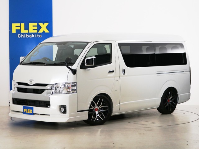 新車未登録　ハイエースワゴンＧＬ　一部改良後　【新型】　ガソリン２ＷＤ　ＦＬＥＸ内装アレンジ【Ｖｅｒ２】！