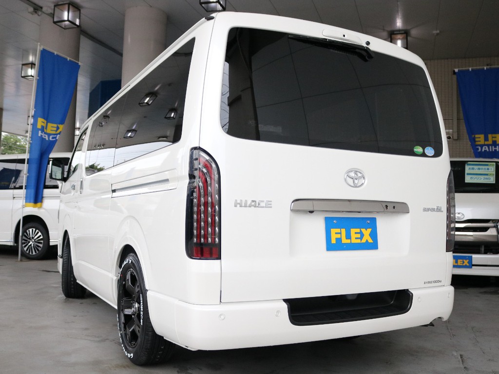 新型！6型ハイエース！ダークプライムⅡ(特別仕様車)ディーゼル2WD☆