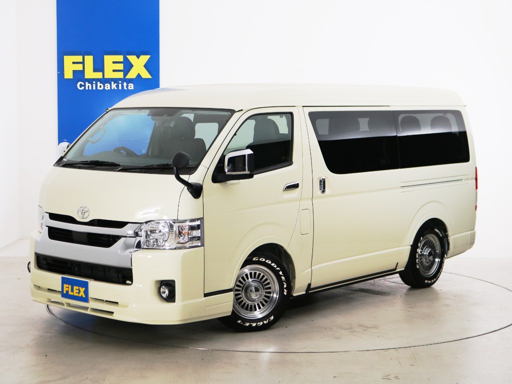 新車未登録　ハイエースワゴンＧＬ　一部改良後【新型】　ガソリン４ＷＤ　１０人乗り３ナンバー登録　特設ライトイエロー　寒冷地仕様　ＦＬＥＸオリジナル内装アレンジ【Ｖｅｒ２】！