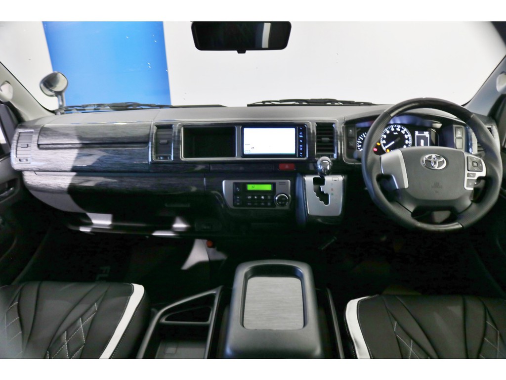 コックピットも運転が楽しくなる仕様です！