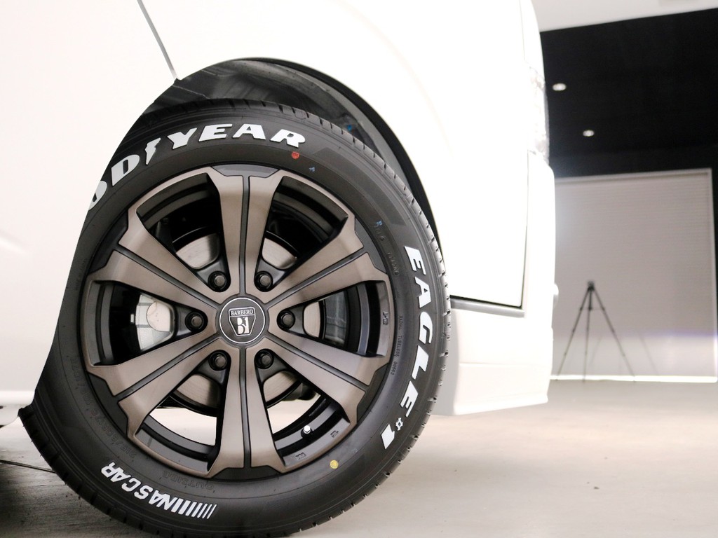 クリムソン　バルベログランデ　１７インチアルミホイール！ＦＬＥＸ限定カラー♪
