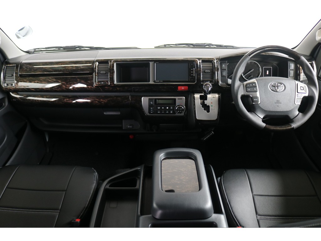 新品ＳＤナビ・ＥＴＣ2.0装着済み！すぐにお出かけして頂ける装備となっております！