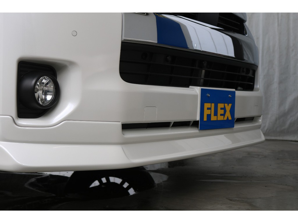 フレックスオリジナルフロントリップ装着済み！