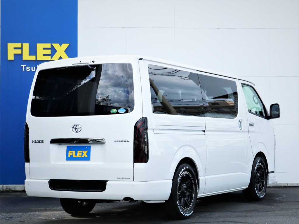 茨城県最大級のハイエース専門店！新車から中古車までラインナップ！
