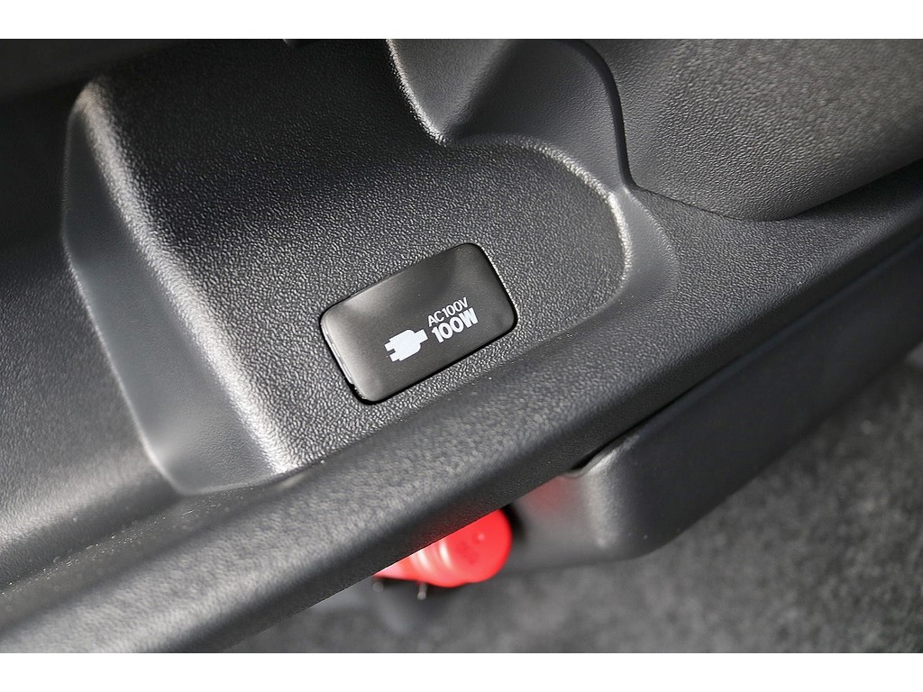 少しでもこちらのお車にピンときたらお問い合わせ頂けたらと思います☆スタッフ一同、心より御待ちしております。