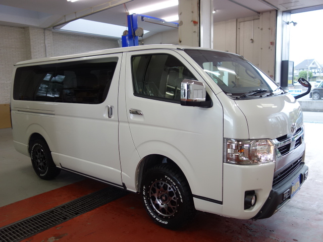 新車ダークプライムⅡ２８００ディーゼル４ＷＤ、ナビベットＫＩＴパッケージ完成致しました！！店頭在庫車、即納車可能になります！！