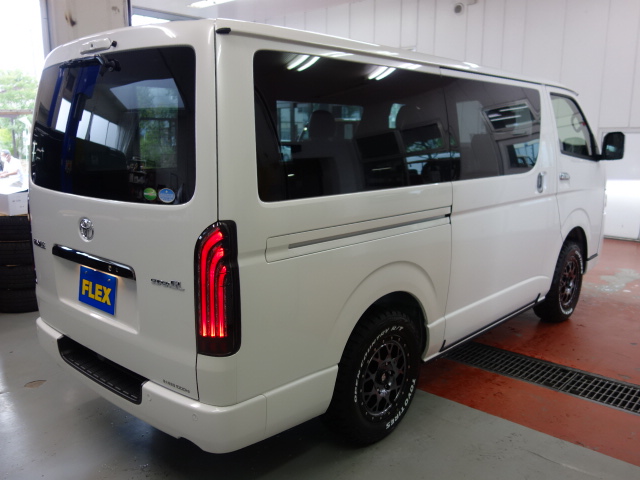 新車ダークプライムⅡ２８００ディーゼル４ＷＤ、ナビベットＫＩＴパッケージ完成致しました！！店頭在庫車、即納車可能になります！！