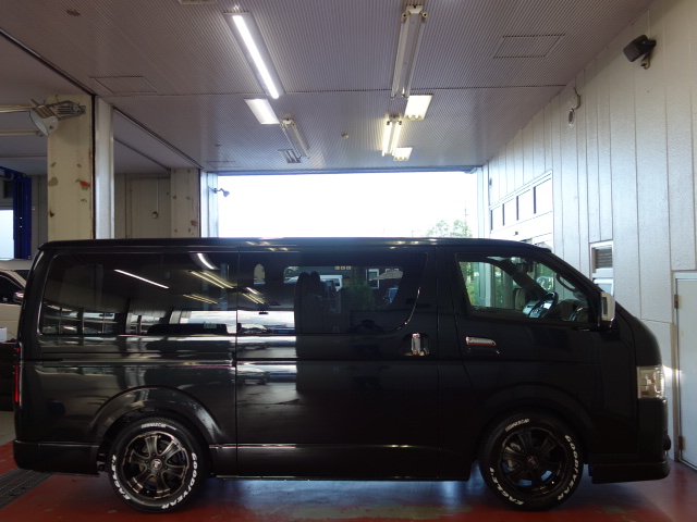 新車ダークプライムⅡ２０００ガソリン２ＷＤナビパッケージ完成致しました！！店頭在庫車、即納車可能になります！！