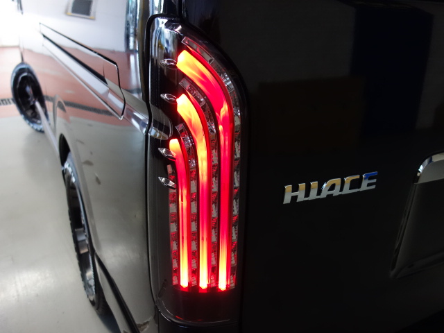 新車ダークプライムⅡ２０００ガソリン２ＷＤナビパッケージ完成致しました！！店頭在庫車、即納車可能になります！！