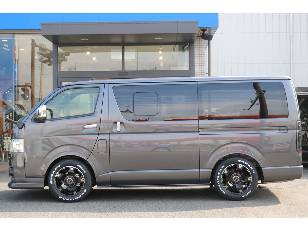 車高ローダウンさせていただいておりますので、重厚感が増しております！