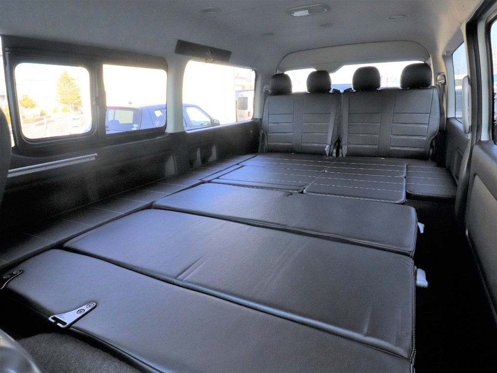 内装架装Ver2の入庫です！FLEXだけのオリジナルシートレイアウト！