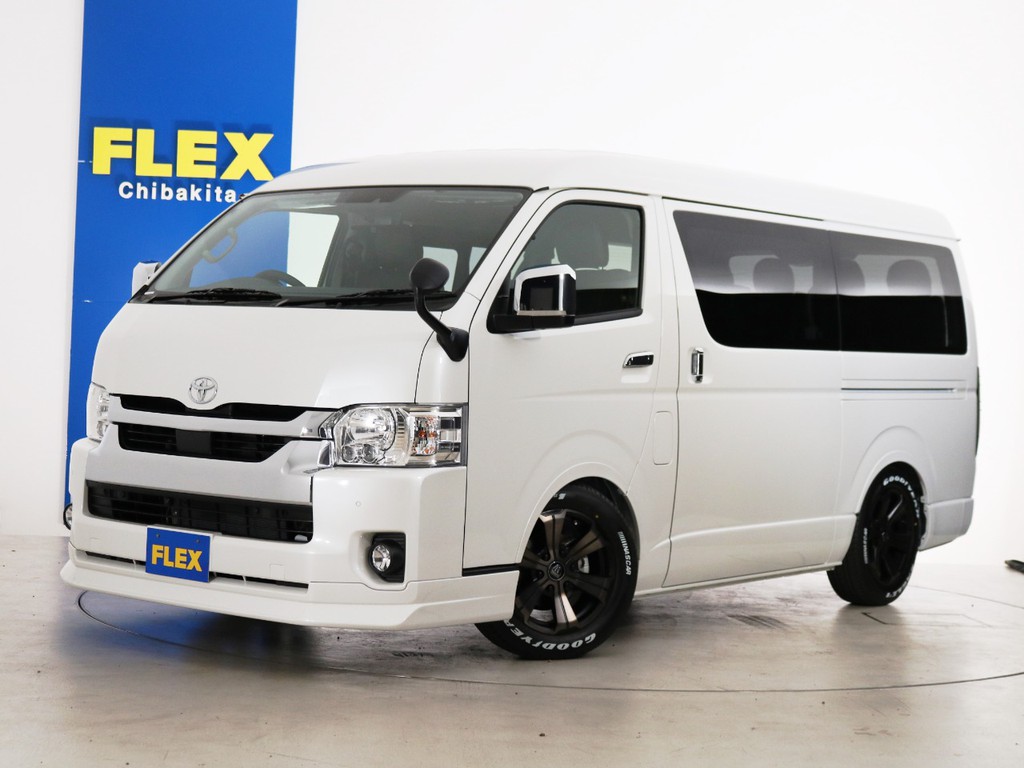新車未登録　ハイエースワゴンＧＬ　一部改良後【新型】　ガソリン２ＷＤ　１０人乗り３ナンバー登録　内装アレンジ【アレンジＡ－Ｓ】！