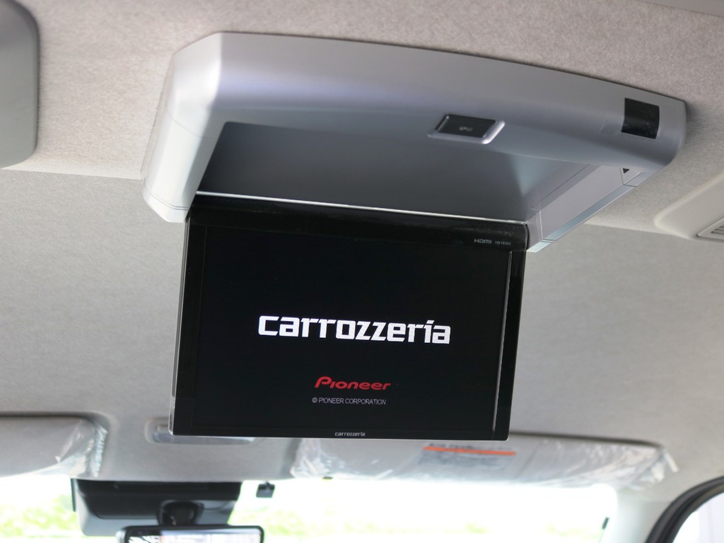 カロッツェリア　１０．２型　フリップダウンモニター！