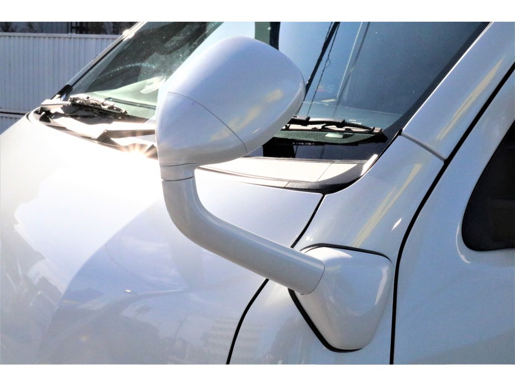 フロントアンダーミラーボディー同色