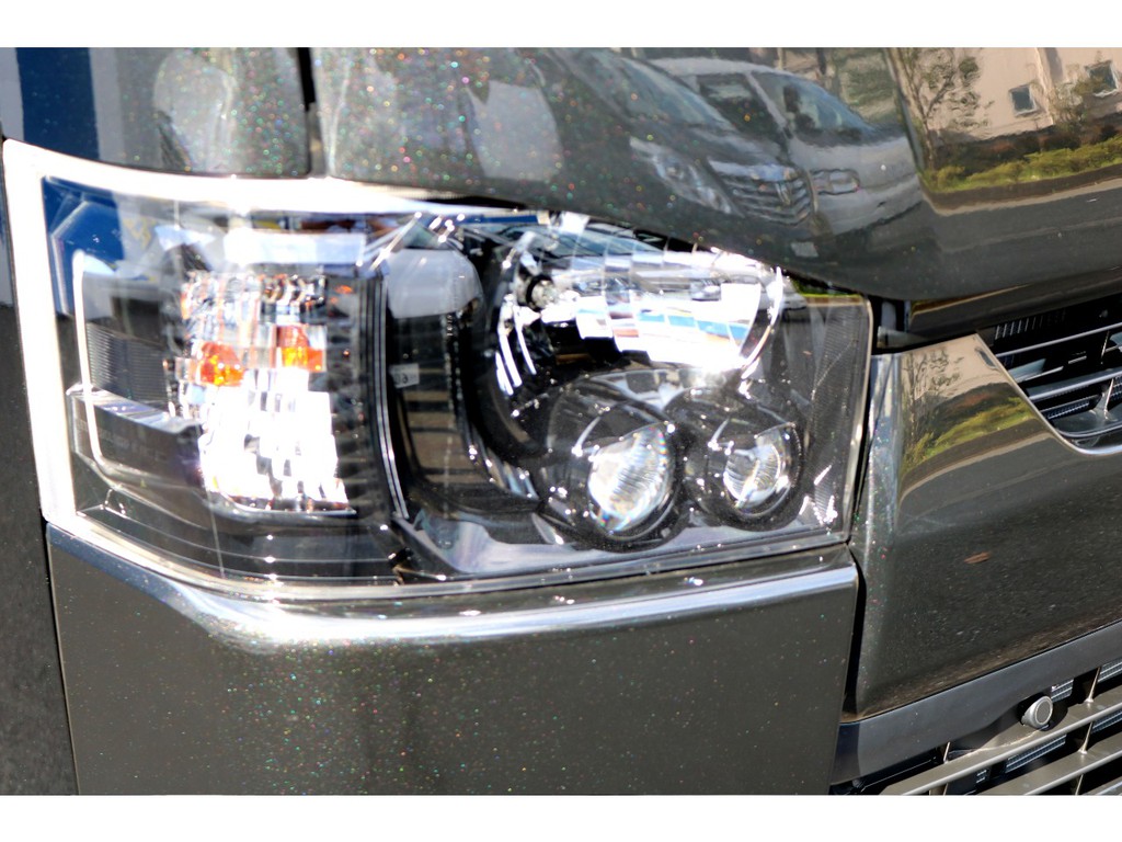 ＬＥＤヘッドライトインナーブラック施工