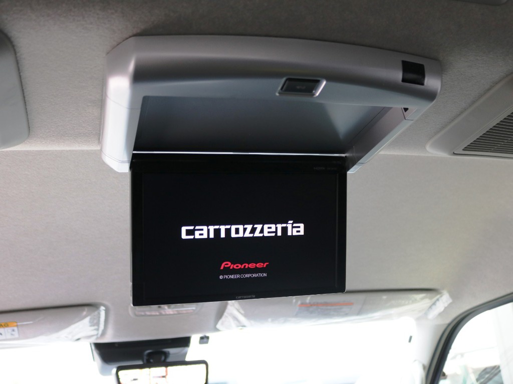 カロッツェリア　１０．２型　フリップダウンモニター！