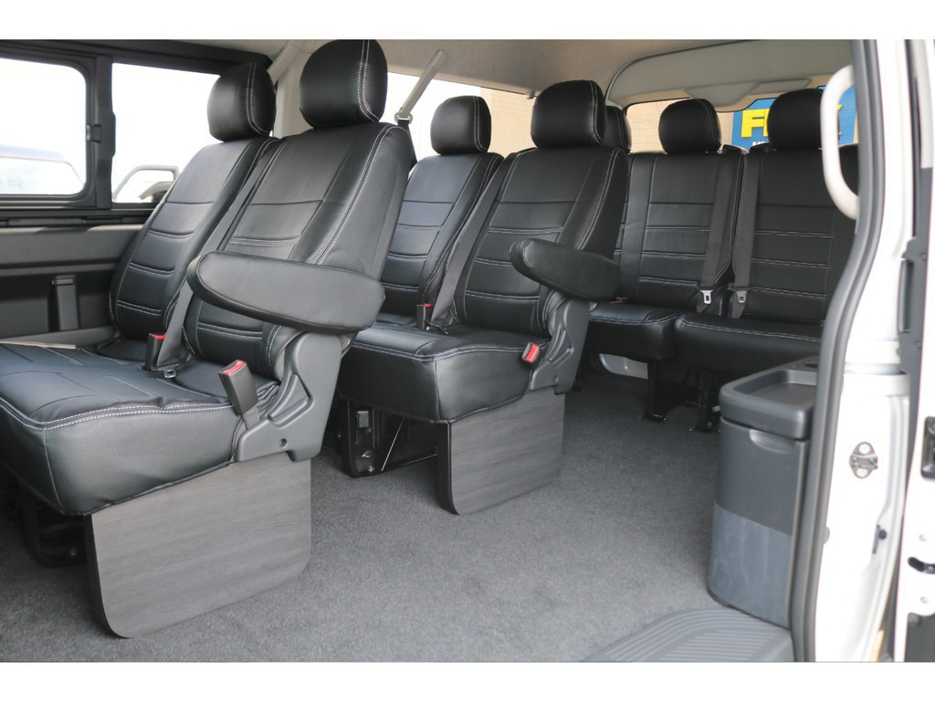 全席シートカバー付き！ＦＬＥＸフットパネル付き！