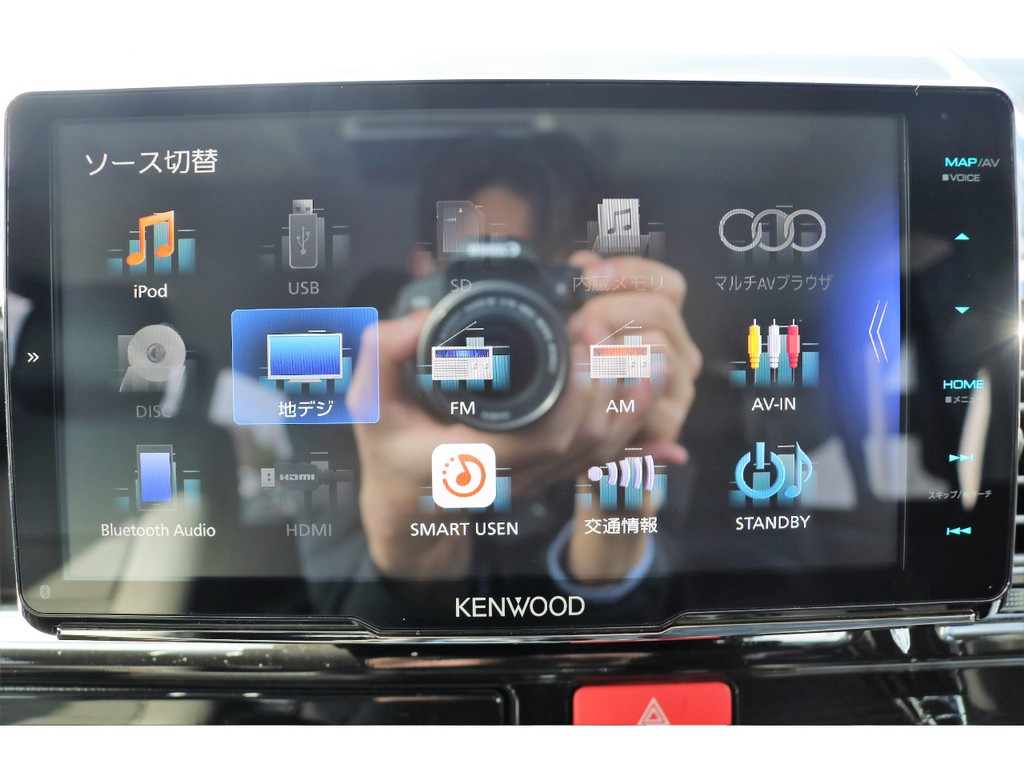 新品　Kenwood製フローティング9インチナビ装着♪Bluetooth対応ですのでデバイスのお気に入り音楽を楽しめます。