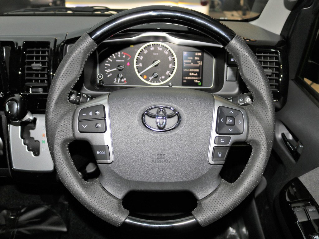 インテリアパネル3点セット装着☆これらのパネルで車内のイメージがグッと変わります(^^♪