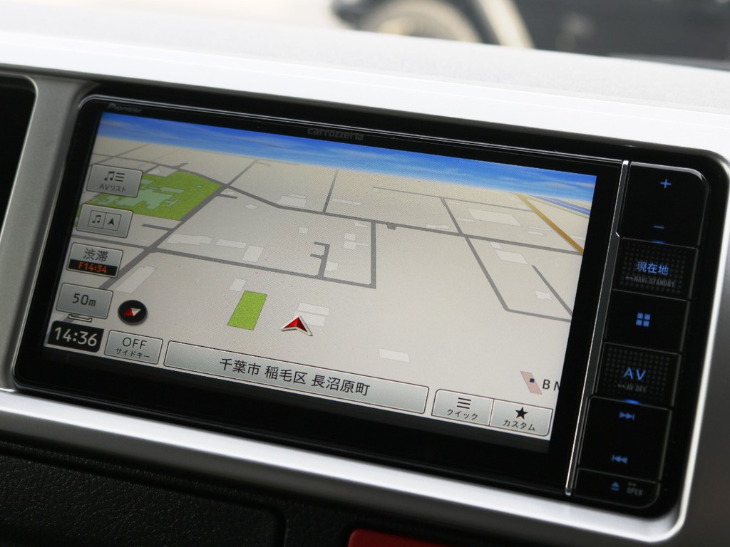 カロッツェリア　メモリーナビ！ＤＶＤ再生可能・フルセグＴＶ対応♪