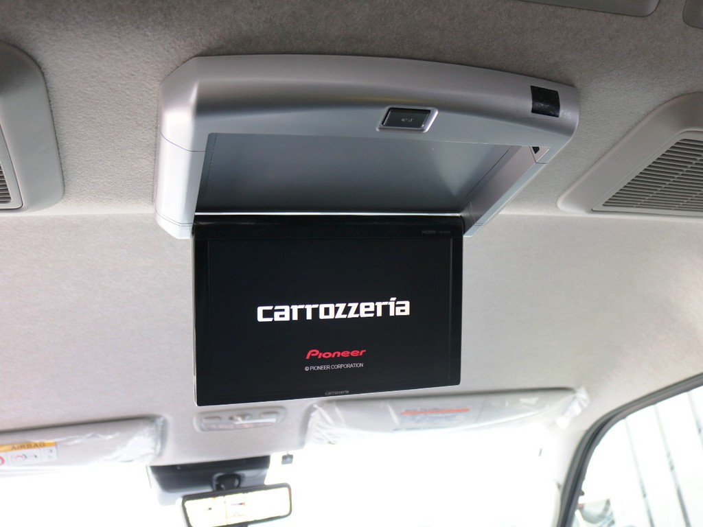 カロッツェリア　１０，２型　フリップダウンモニター！