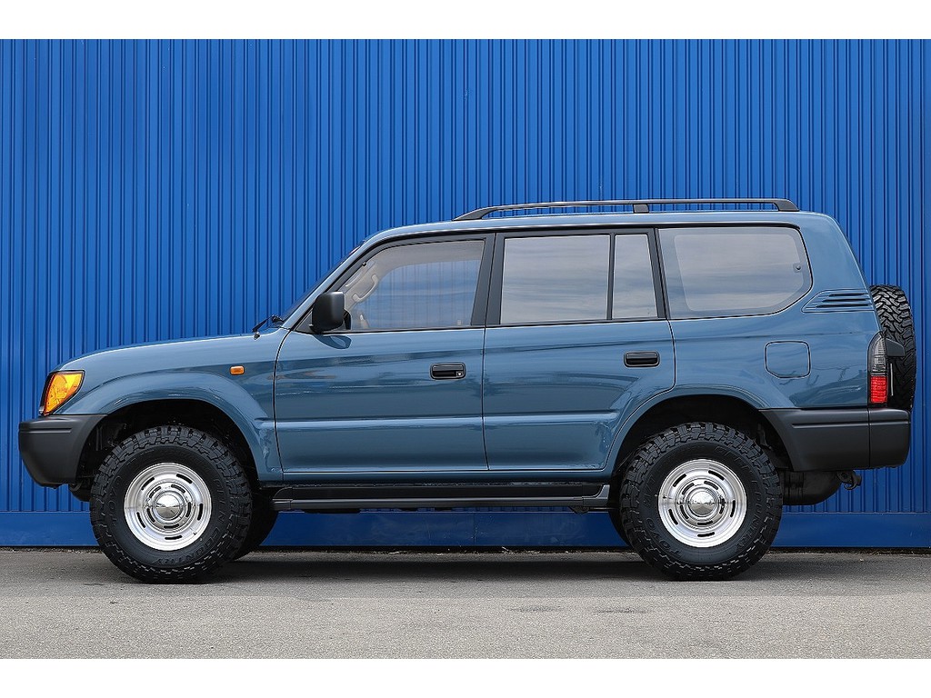 純正車高になります！追加で2インチリフトアップなどもお任せください☆