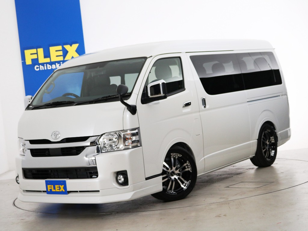 新車未登録　ハイエースワゴンＧＬ　一部改良後　１０人乗り３ナンバー登録　ガソリン２ＷＤ　ＦＬＥＸオリジナル内装アレンジ【Ｖｅｒ２】！