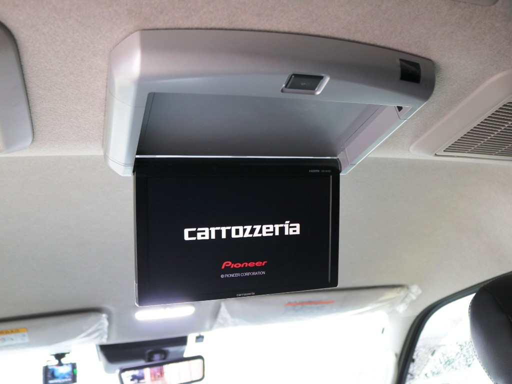 カロッツェリア　１０．２型　フリップダウンモニター！