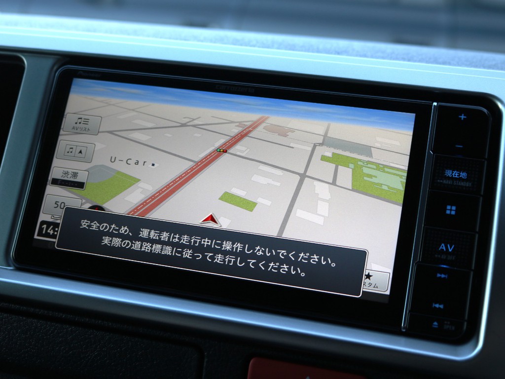 カロッツェリア　メモリーナビ！ＤＶＤ再生可能・フルセグＴＶ対応♪