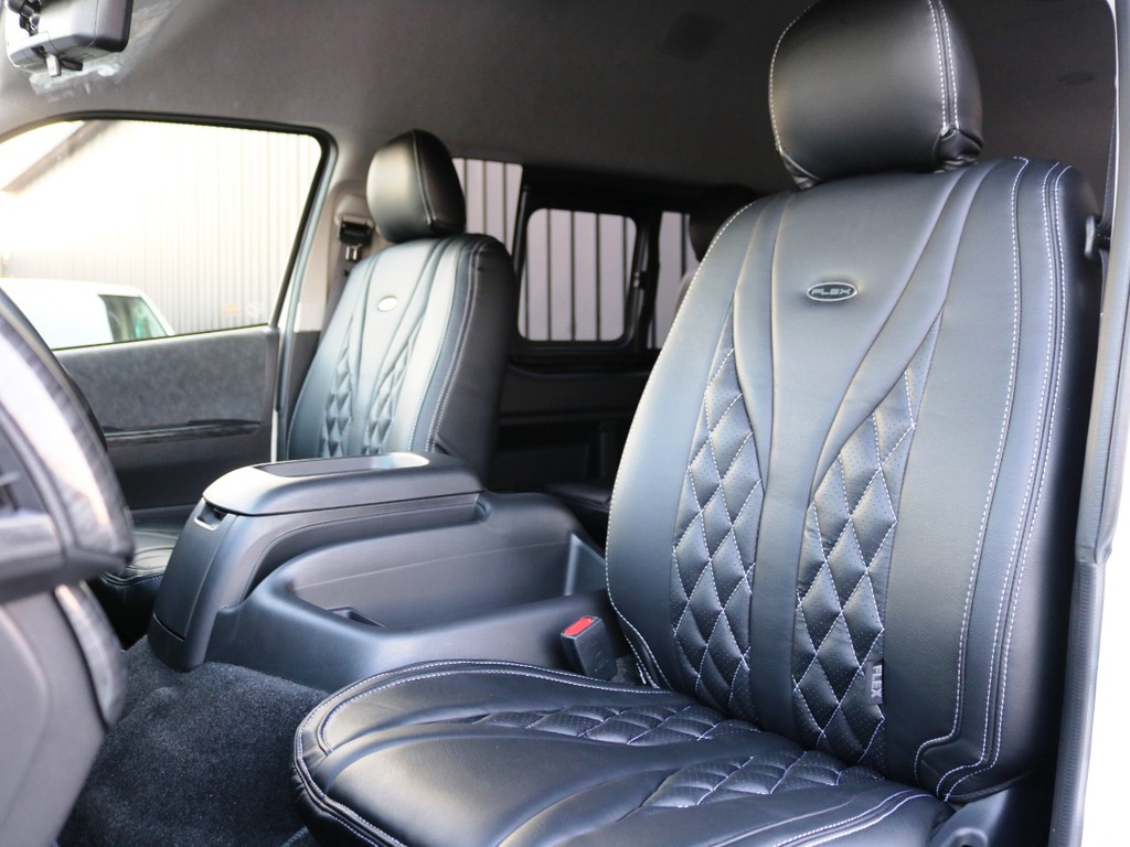 全席　ダイヤキルトシートカバー装着済み♪