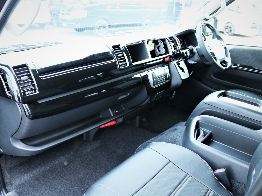 ご納車後のアフターもお任せ下さい！車検整備カスタムなんでも可能です！