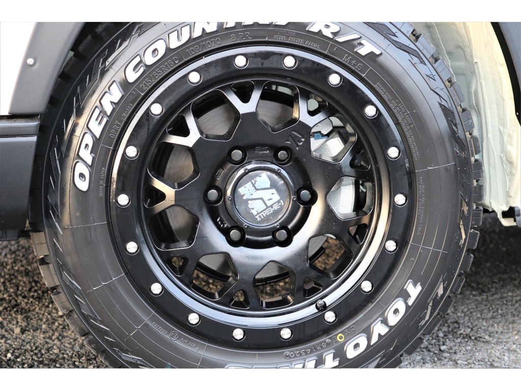 ＸＪ０４アルミホイール！こだわりのオーバーフェンダーサイズですのでツライチです☆