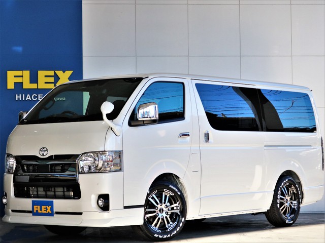 新車　ハイエース　S-GLダークプライムⅡ　フローリング内装　街乗りしやすく人気のガソリン車　FLEX定番カスタムです♪即納車可能♪