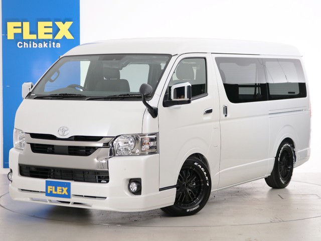 新車未登録　ハイエースバン　Ｓ－ＧＬ　ワイド　一部改良後　ＤＴ２ＷＤ　ライトカスタムＰＫＧ！