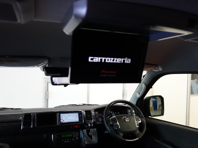 新型ハイエースワゴンＧＬ２ＷＤアレンジＡＳシートアレンジツインナビパッケージ完成致しました！！店頭在庫車、即納車もご対応可能になります！！