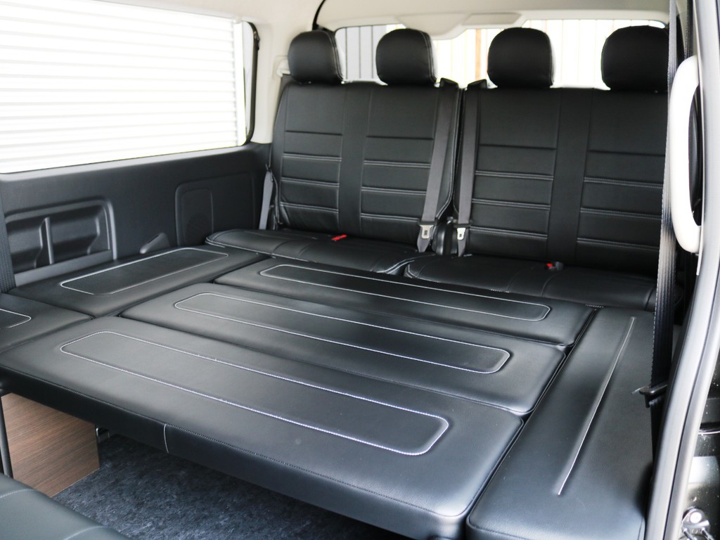 ベッドマットの取り外しが可能なベッドキットを標準装備！