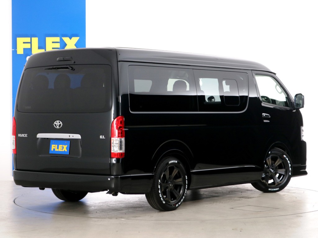 常時７０台以上のハイエース在庫数、フレックス株式会社ハイエース千葉北店！