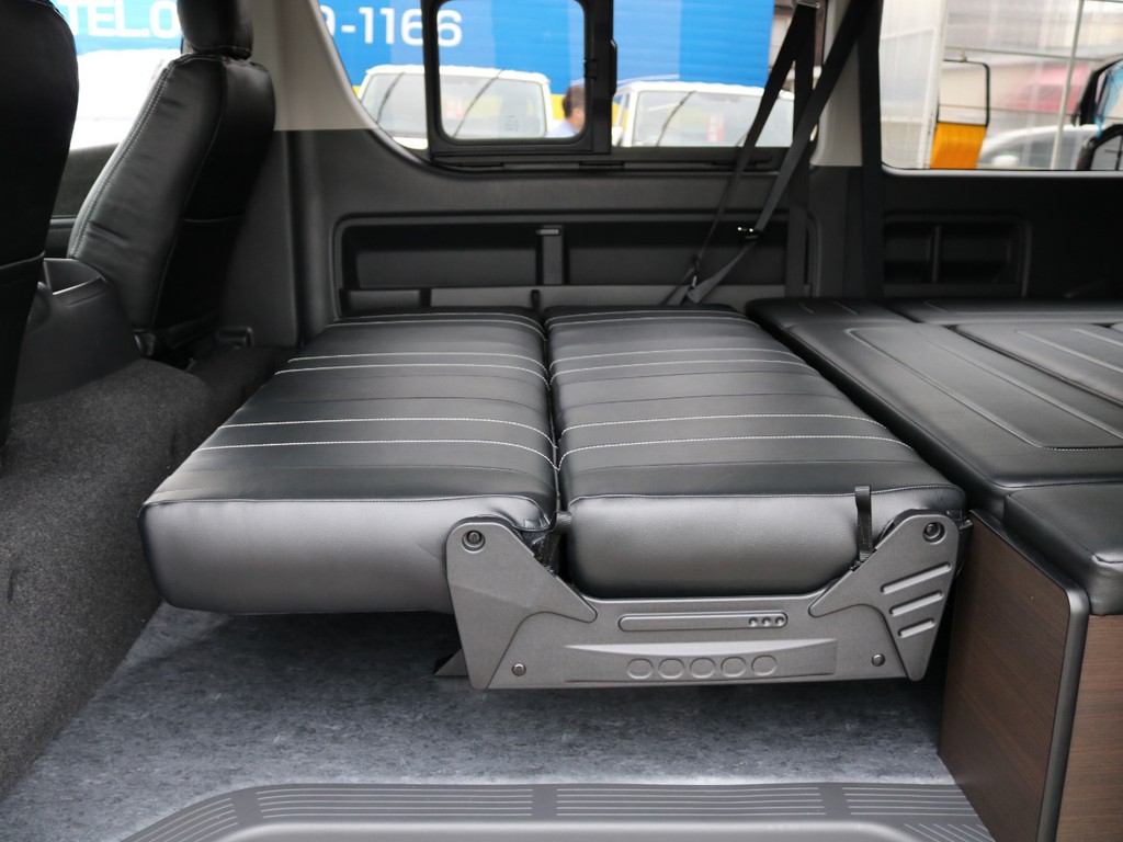 シートはフラットレイアウト可能です！