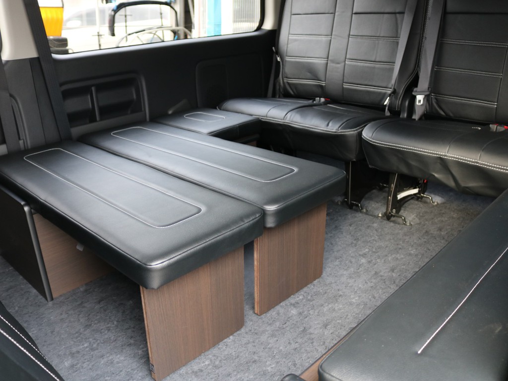 3列目シートレイアウトとなります！