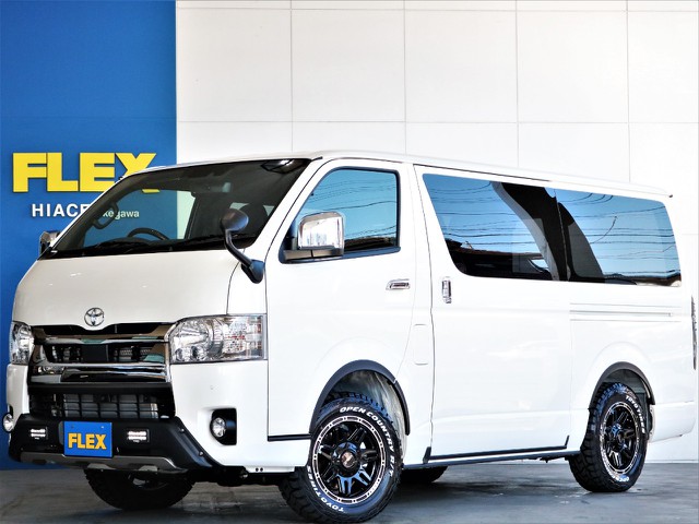 新車　ハイエースS-GLダークプライムⅡ　ディーゼルターボ４WD　TRDフロントスポイラーで４WDらしさ満載♪力強い走りで雪道も安心です☆