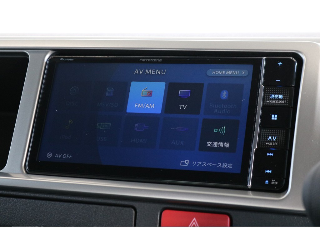 ナビは、TV、ブルートゥース接続可能となっており、ドライブの際の雰囲気作りはバッチリです！！