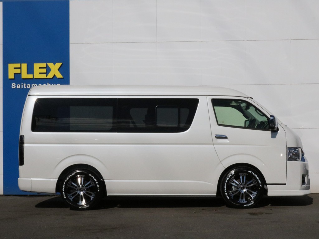 あると嬉しい片側小窓付き♪