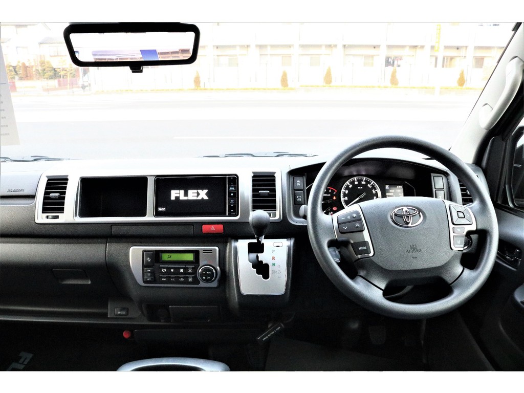 純正インテリア