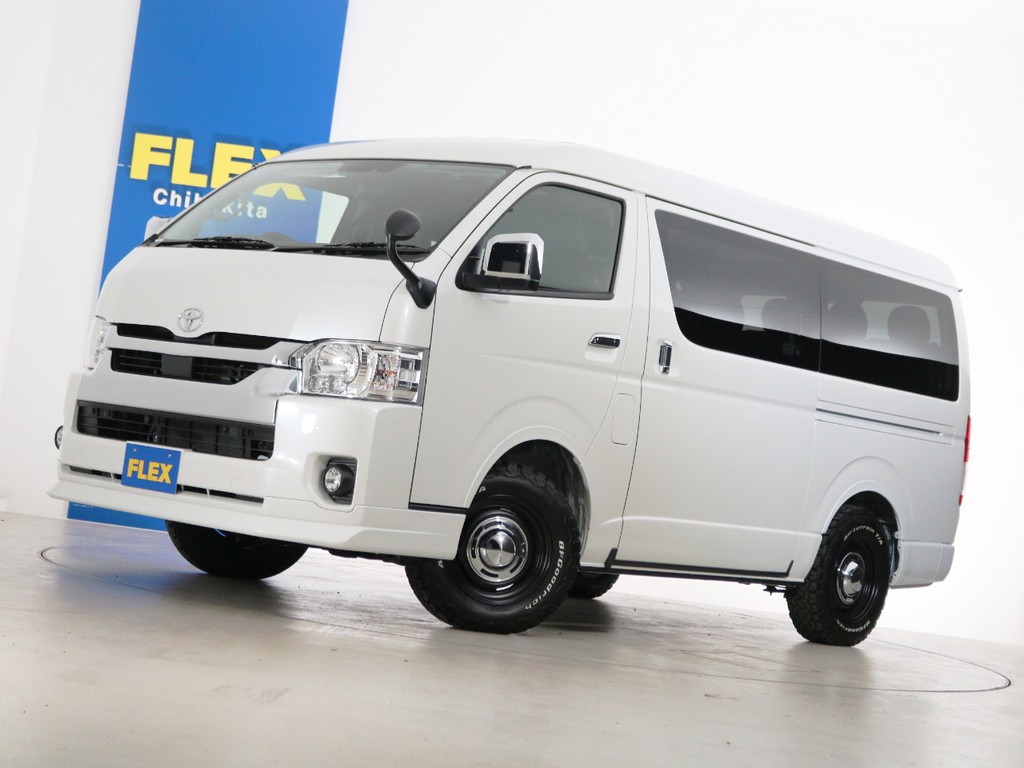 新車未登録　ハイエースワゴンＧＬ　１０人乗り３ナンバー登録　ガソリン４ＷＤ　寒冷地仕様　ＦＬＥＸオリジナル内装アレンジ【Ｖｅｒ２】！